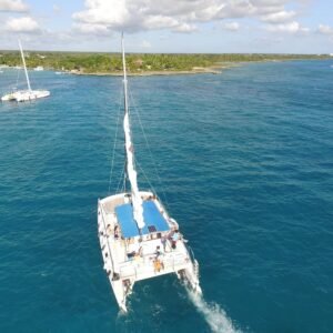 Catalina Island Tour from La Romana | Snorkeling, Lunch & Open Bar